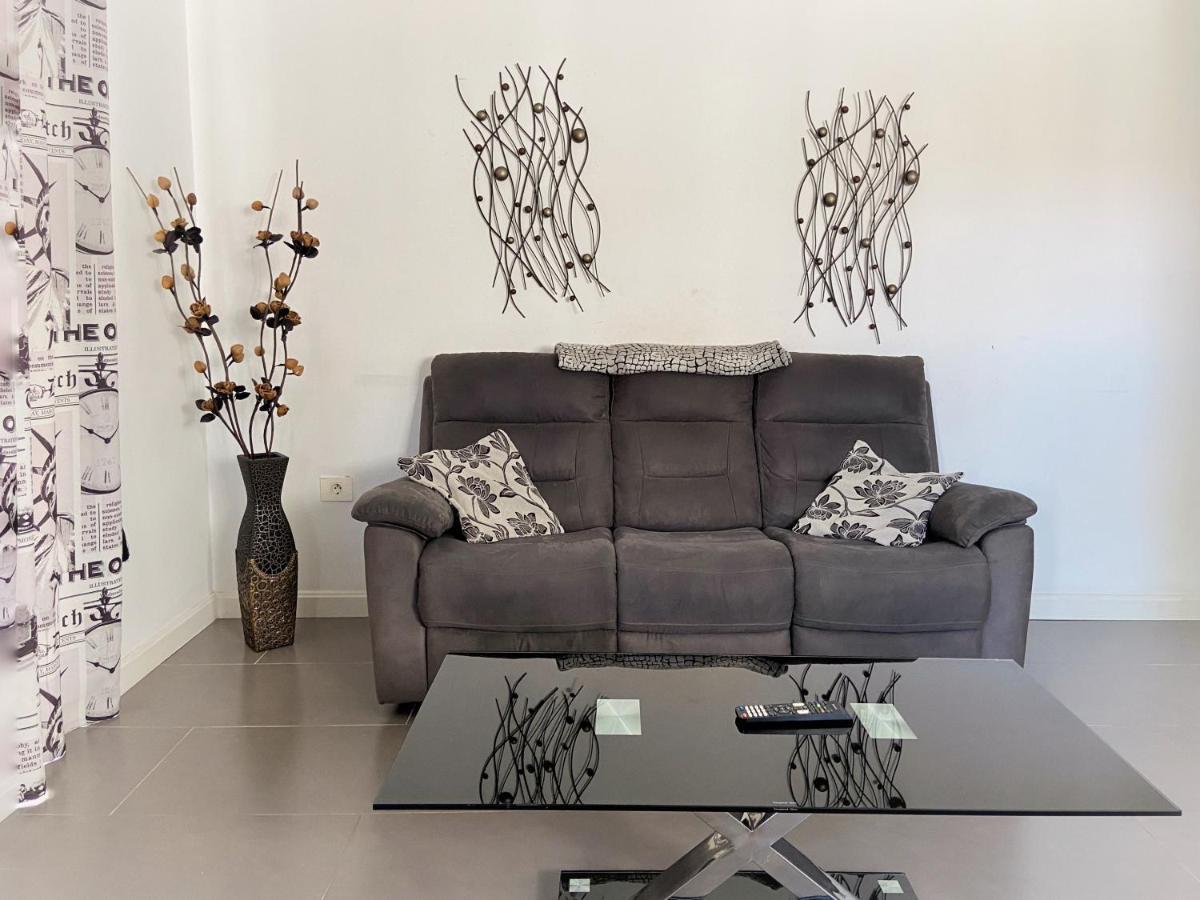 1 Bed Los Cristianos Near The Bus Station Arona  Εξωτερικό φωτογραφία