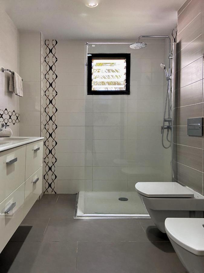 1 Bed Los Cristianos Near The Bus Station Arona  Εξωτερικό φωτογραφία