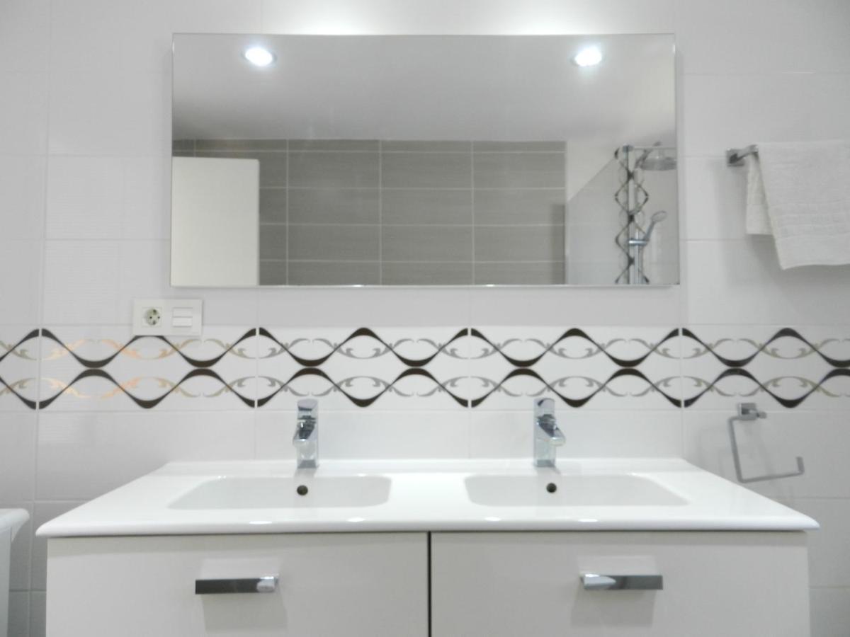 1 Bed Los Cristianos Near The Bus Station Arona  Εξωτερικό φωτογραφία