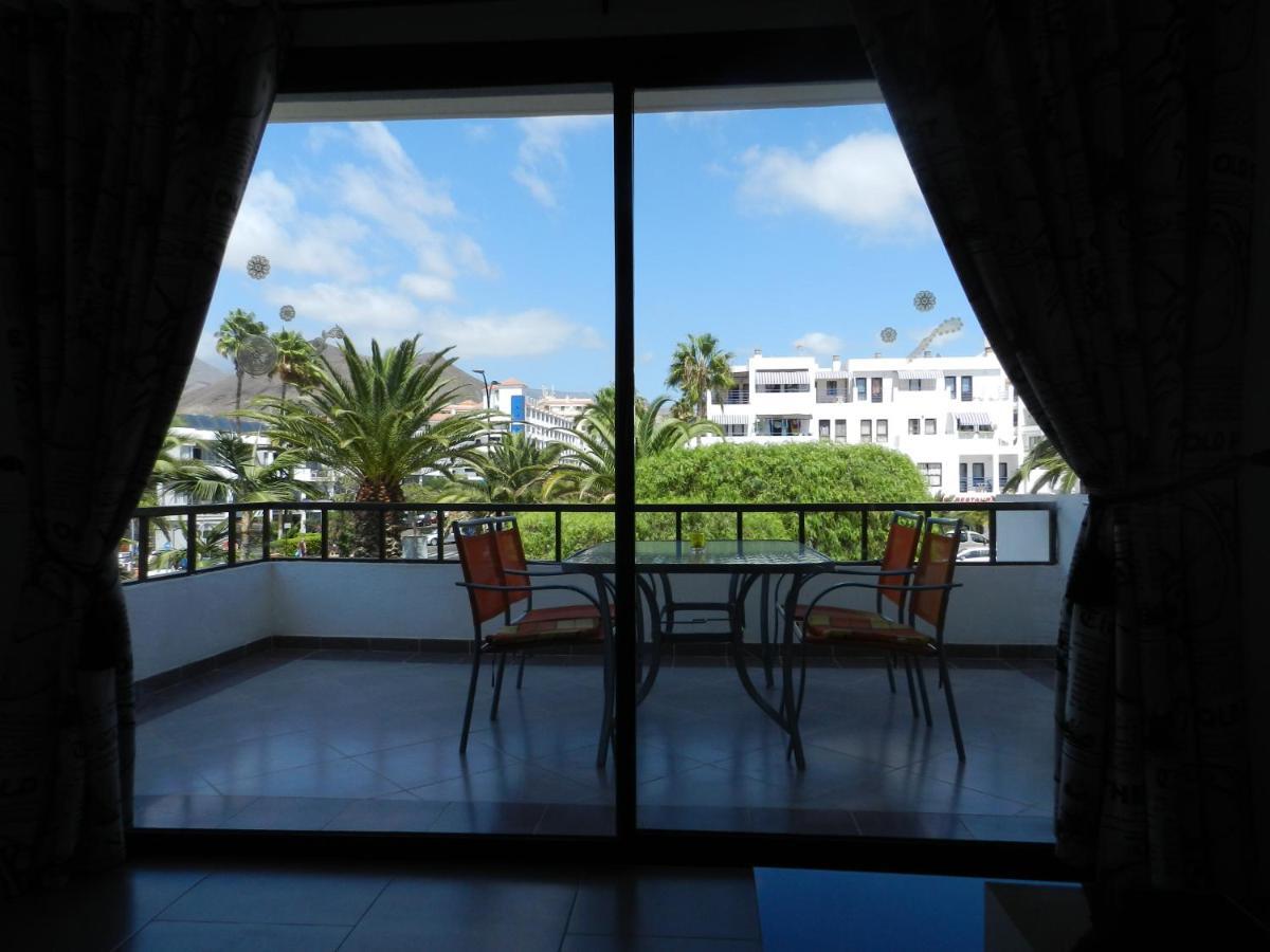 1 Bed Los Cristianos Near The Bus Station Arona  Εξωτερικό φωτογραφία